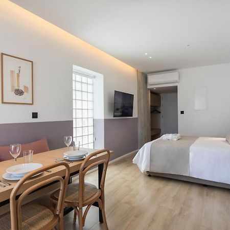 Alinea Urban Saripolou Square Aparthotel Limassol Ngoại thất bức ảnh