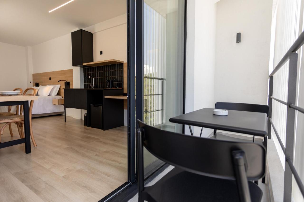 Alinea Urban Saripolou Square Aparthotel Limassol Ngoại thất bức ảnh